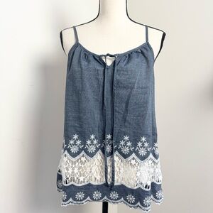 Knox Rose Boho Chambray Tank Top Size M Floral Lace Coastal Grandma Cottagecore
